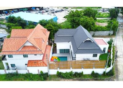 2 Storey Pool Villa for Rent