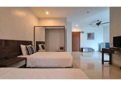 53 Sqm., 1 Bed, 1 Bath Condo listed for ฿ 3,650,000.