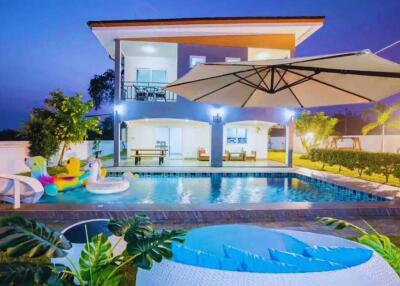 Pool Villas