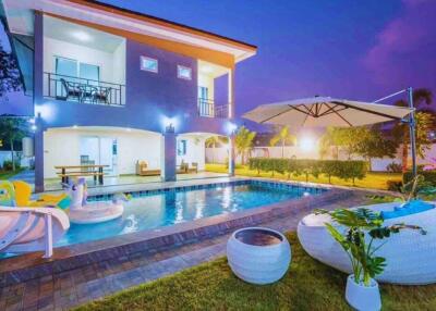 Pool Villas