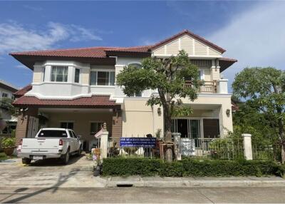 106 Sqm., 3 Beds, 3 Baths Townhouse listed for ฿ 6,800,000.