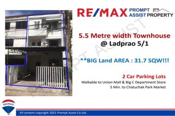 5.5 Metre width Townhouse @ Ladprao 5/1