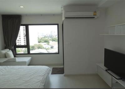 22 Sqm., 1 Bed, 1 Bath Condo listed for ฿ 2,400,000.