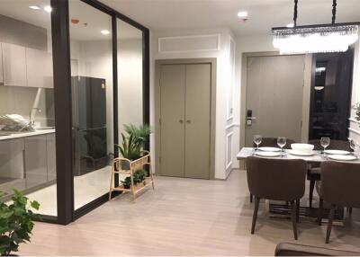 For rent Life Asoke Rama9 2Bd  near MRT Rama9