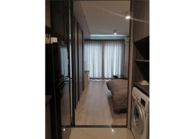 For rent IDEO รัชดา สุทธิสาร near MRT สุทธิสาร