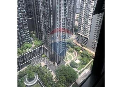 Condo for Rent!!! "Life Asoke Hype - Rama 9" MRT Phra Ram 9