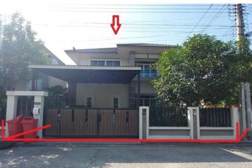 260 Sqm. Townhouse listed for ฿ 4,653,000.