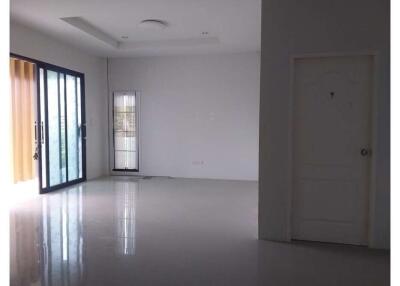 138 Sqm. Townhouse listed for ฿ 2,900,000.