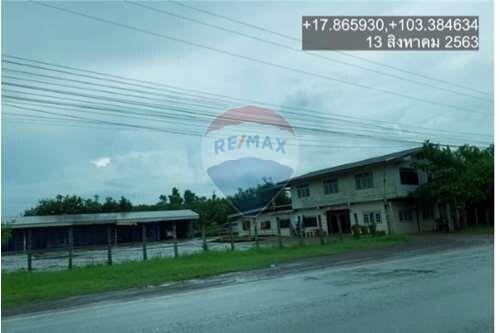 1,443 Sqm. Townhouse listed for ฿ 10,500,000.