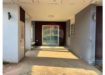 113 Sqm. Townhouse listed for ฿ 2,530,000.