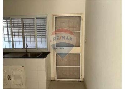 113 Sqm. Townhouse listed for ฿ 2,530,000.