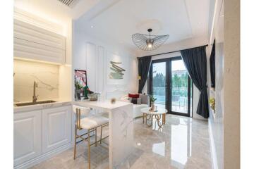 1 Bedroom French style condo - Albar Peninsula