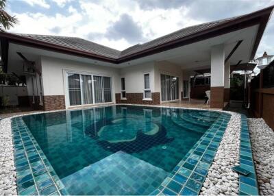 Baan Dusit Pattaya Park House with Pool for Sale