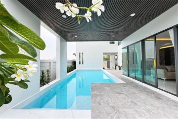 Luxury 2-storey Pool Villa, Soi Siam Country Club!