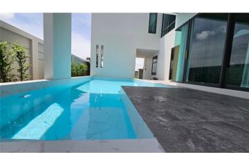 Luxury 2-storey Pool Villa, Soi Siam Country Club!