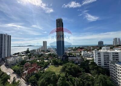 40 Sqm., 1 Bath Townhouse listed for ฿ 2,100,000.