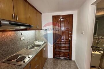 40 Sqm., 1 Bath Townhouse listed for ฿ 2,100,000.