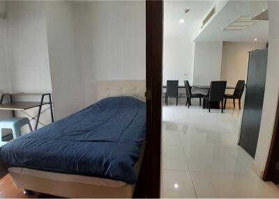 อพาร์ทเมนต์ 1 ห้องให้เช่าใน The Axis condo PTY