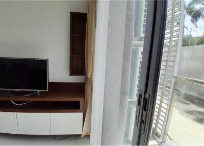 One apartment for Rent  in The Axis condo PTY