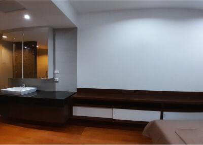 อพาร์ทเมนต์ 1 ห้องให้เช่าใน The Axis condo PTY