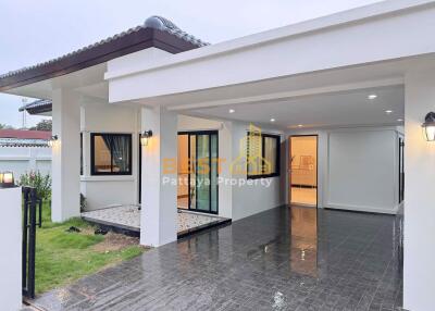 3 Bedrooms House in Rattanakorn Village 20 Siam Country Club H012085