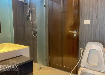 Spacious 3 Bed Pet-Friendly Condo near Thonglor BTS Station on Sukhumvit 55