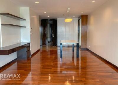 Spacious 3 Bed Pet-Friendly Condo near Thonglor BTS Station on Sukhumvit 55