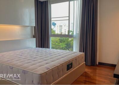 Spacious 3 Bed Pet-Friendly Condo near Thonglor BTS Station on Sukhumvit 55