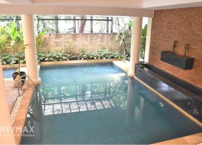 Spacious 3 Bed 3 Bath Condo for Rent at Sathorn Seven Residence - 10 Mins Walk to BTS Chong Nonsi