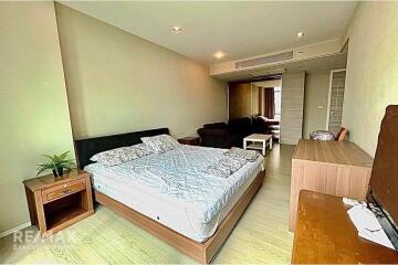 Modern Condo with MRT Sukhumvit 8 Mins Walk - Central Bangkok Studio for Rent