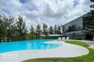 Luxurious 4 Bed Detached Home near Suvarnabhumi Airport