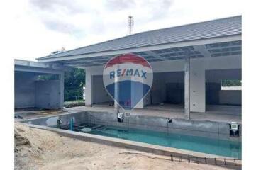 Luxury Pool Villa Near Lamai Beach, Leasehold for Investment