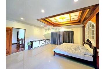 Dream Home for Sale in Koh Samui - A Modern Haven with Traditional Elegance