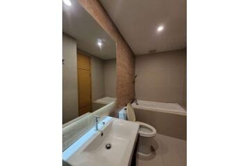 2 Bedrooms Condo FOR RENT