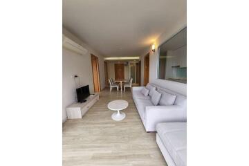 2 Bedrooms Condo FOR RENT