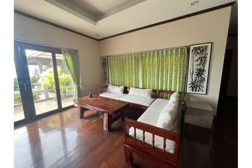 Seaview Villa 4 Bedrooms 5 bathroom for rent At Bang Rak, Koh Samui