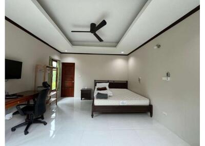 Seaview Villa 4 Bedrooms 5 bathroom for rent At Bang Rak, Koh Samui