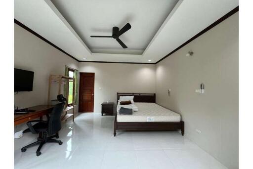 Seaview Villa 4 Bedrooms 5 bathroom for rent At Bang Rak, Koh Samui