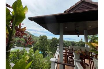 Seaview Villa 4 Bedrooms 5 bathroom for rent At Bang Rak, Koh Samui