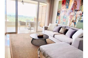 Beautiful sea view, 2 bed, 2 bath condo for rent