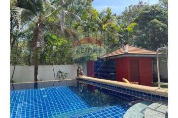 Exceptionally large sunset Sea view Thai Style villa for RENT