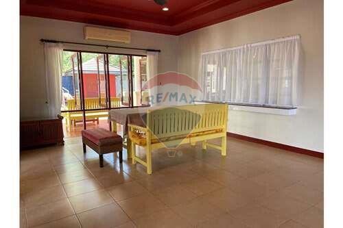 Exceptionally large sunset Sea view Thai Style villa for RENT