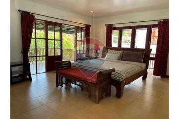 Exceptionally large sunset Sea view Thai Style villa for RENT