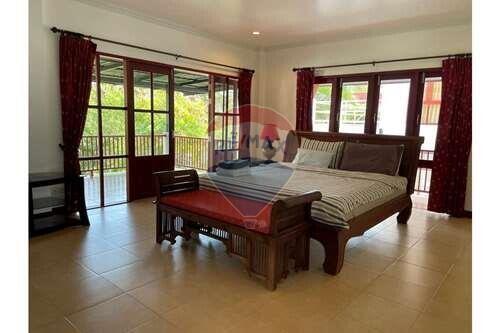 Exceptionally large sunset Sea view Thai Style villa for RENT