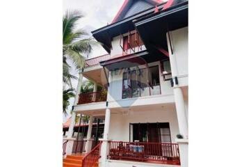 Exceptionally large sunset Sea view Thai Style villa for RENT