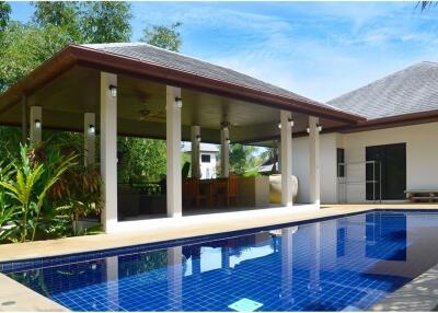 3-bedroom villa with big garden in Maenam