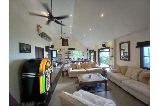 Stunning 4 bedroom Ocean view Villa in Koh Tao Only 15,000,000 Baht