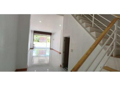 105 Sqm., 2 Beds Townhouse listed for ฿ 2,690,000.