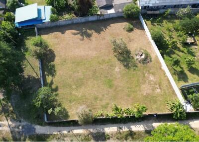 1,600 Sqm. Land listed for ฿ 6,300,000.