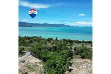 Sea view land for sale ! New price